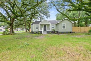 2714 Collins Street S, Mobile, AL 36606
