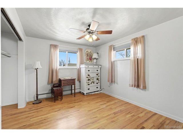 160 S 15th Avdr Dr, Brighton, CO 80601