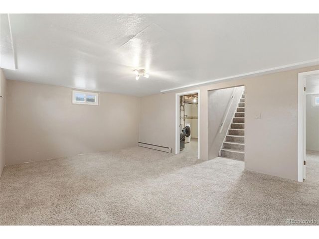 160 S 15th Avdr Dr, Brighton, CO 80601