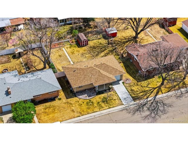 160 S 15th Avdr Dr, Brighton, CO 80601