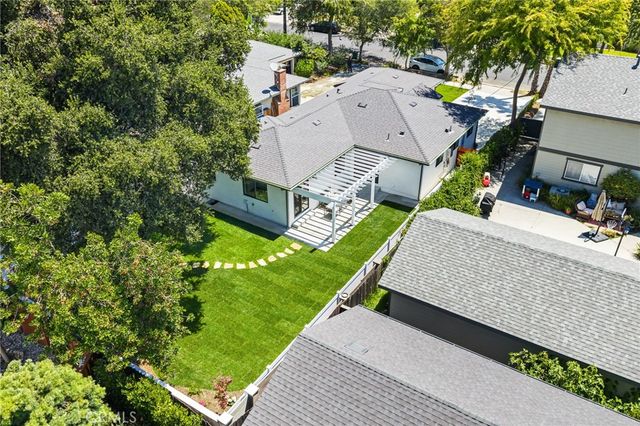 171 S Daisy Avenue, Pasadena, CA 91107