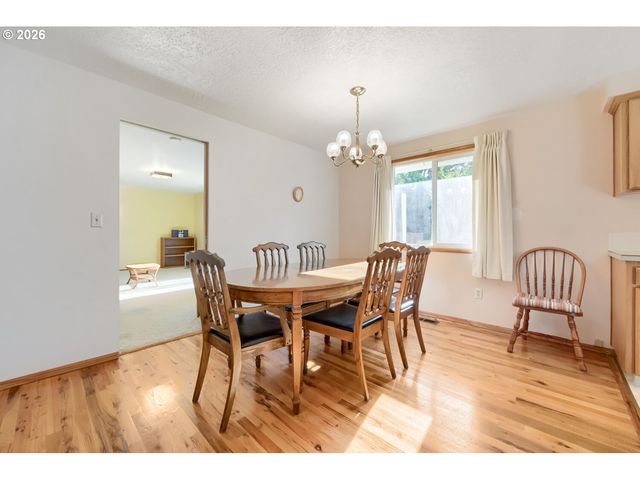 14 Se 199TH Ave, Portland, OR 97233