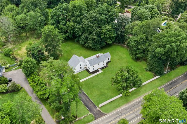 110 Cross Highway, Westport, CT 06880