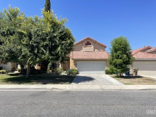 6213 Quaking Aspen Street, Bakersfield, CA 93313
