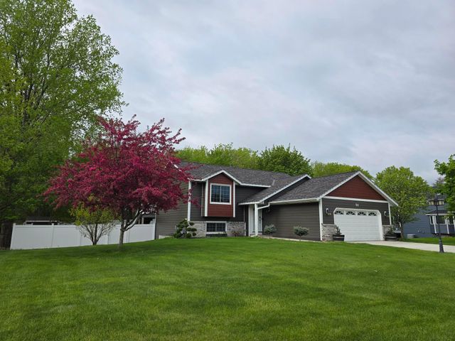 3111 Joyce Court, Eagan, MN 55121