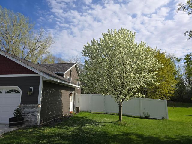 3111 Joyce Court, Eagan, MN 55121