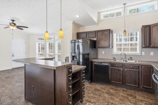 5148 Commission Drive, Holly Springs, NC 27540