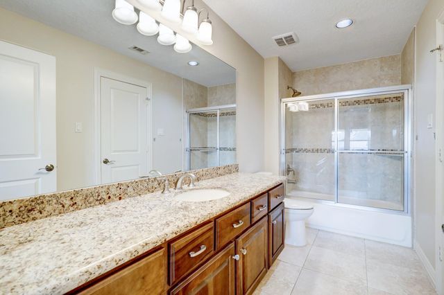 14207 Bay Cliff Court, Houston, TX 77077