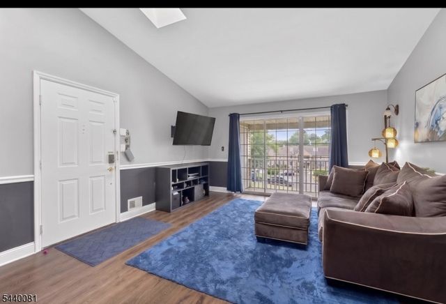 3910 Graham Ct, Bridgewater Twp., NJ 08807