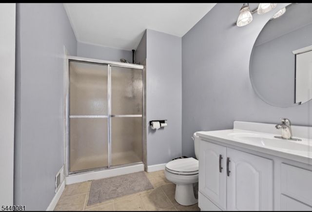 3910 Graham Ct, Bridgewater Twp., NJ 08807