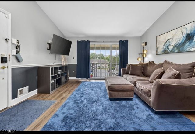 3910 Graham Ct, Bridgewater Twp., NJ 08807