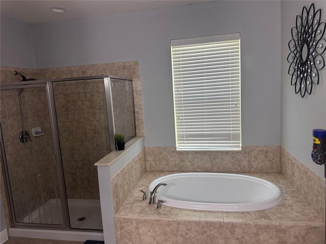 6928 DUFFY LANE, Tampa, FL 33616
