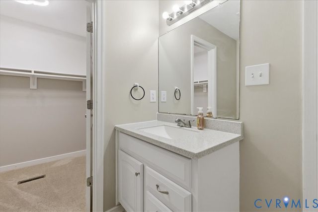 2406 Ocala Dr, Powhatan, VA 23139