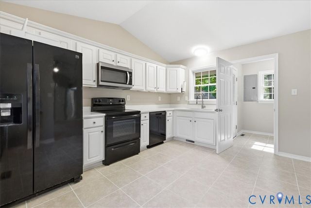 2406 Ocala Dr, Powhatan, VA 23139
