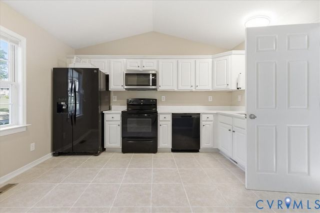 2406 Ocala Dr, Powhatan, VA 23139