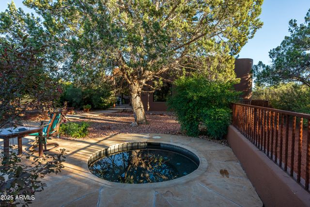 15 N Roan Court, Sedona, AZ 86336