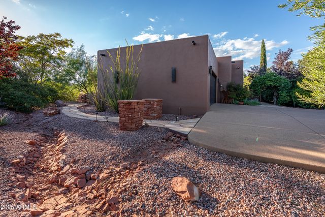 15 N Roan Court, Sedona, AZ 86336