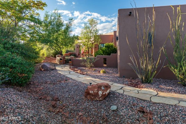 15 N Roan Court, Sedona, AZ 86336