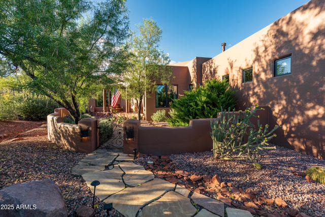 15 N Roan Court, Sedona, AZ 86336