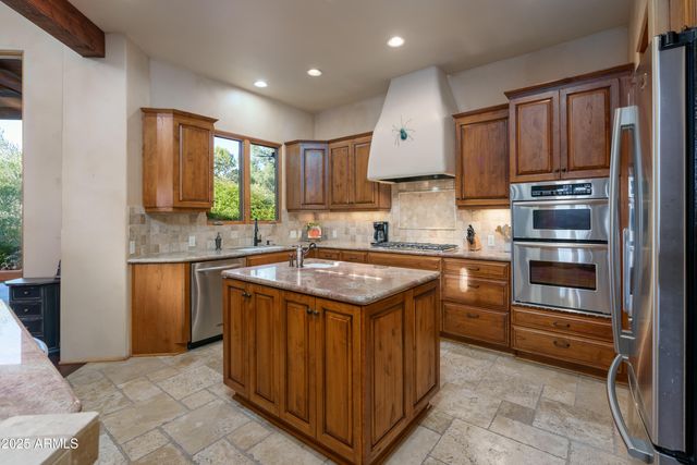 15 N Roan Court, Sedona, AZ 86336