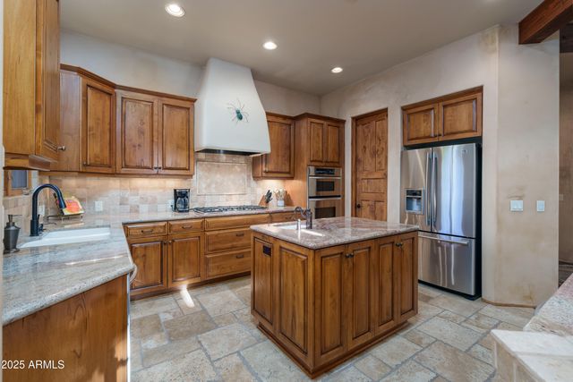 15 N Roan Court, Sedona, AZ 86336