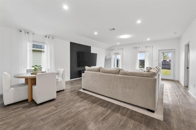 7111 Dawn View Lane, Rosenberg, TX 77469