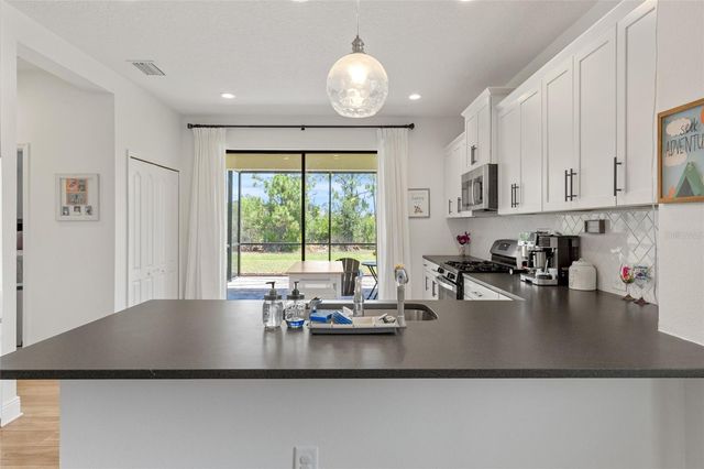 260 BRIENZA LOOP, Nokomis, FL 34275