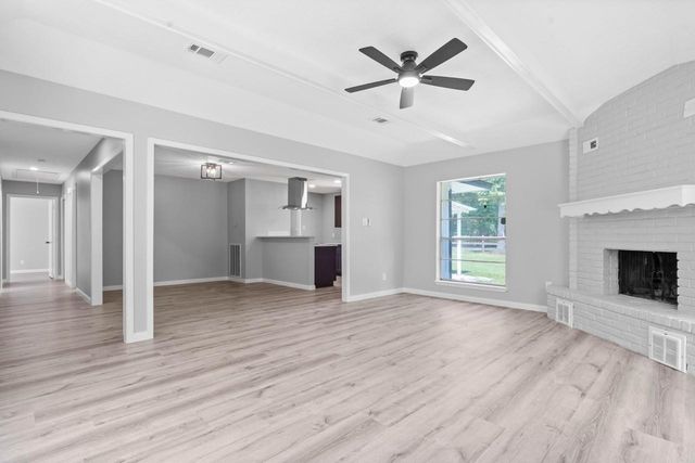13400 Nicholson Road, Conroe, TX 77303