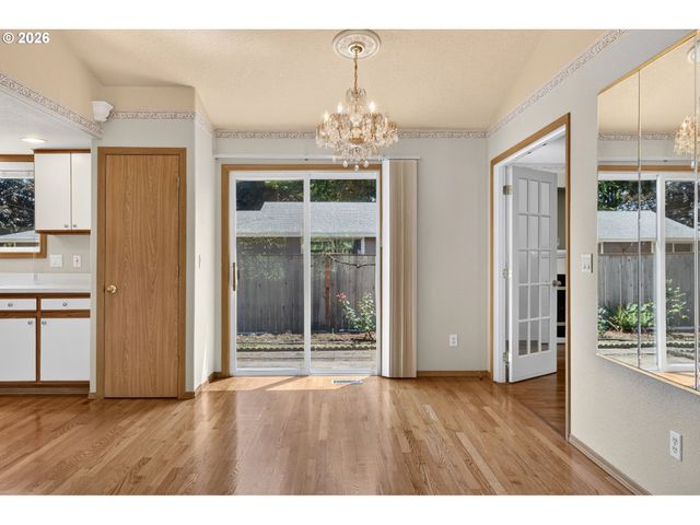 2008 Se 143RD Ave, Portland, OR 97233