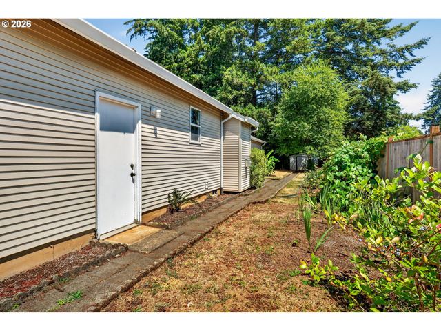 2008 Se 143RD Ave, Portland, OR 97233