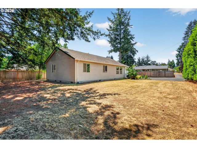 2008 Se 143RD Ave, Portland, OR 97233
