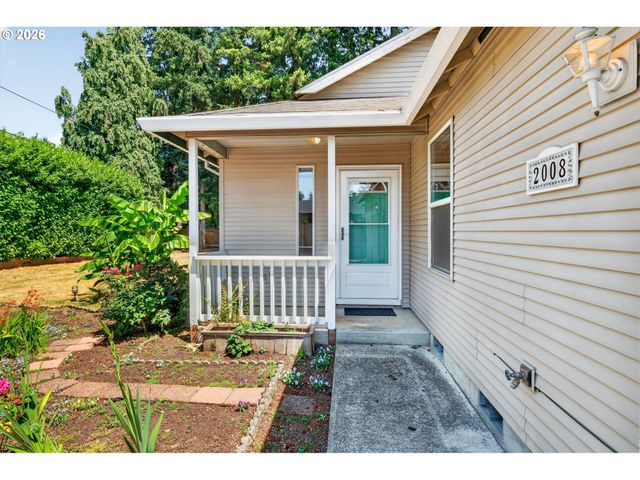 2008 Se 143RD Ave, Portland, OR 97233