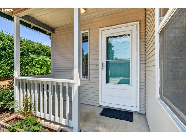 2008 Se 143RD Ave, Portland, OR 97233