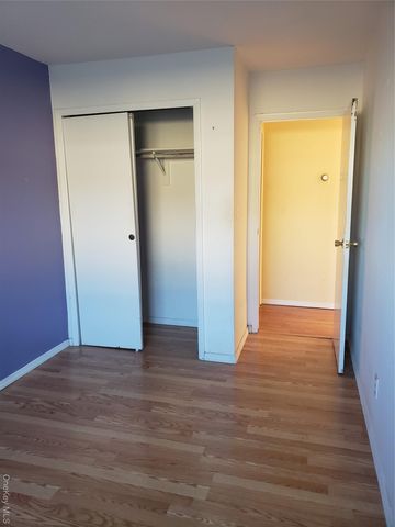 204 Beach 102nd Street, Rockaway Park, NY 11694