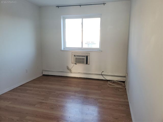 204 Beach 102nd Street, Rockaway Park, NY 11694