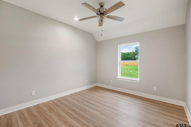 15029 C R 1198, Flint, TX 75762