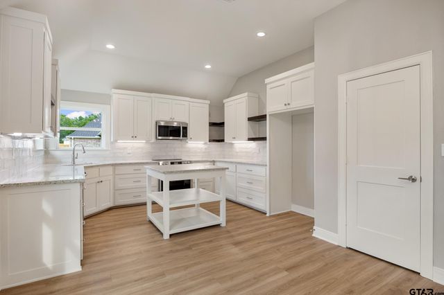 15029 C R 1198, Flint, TX 75762