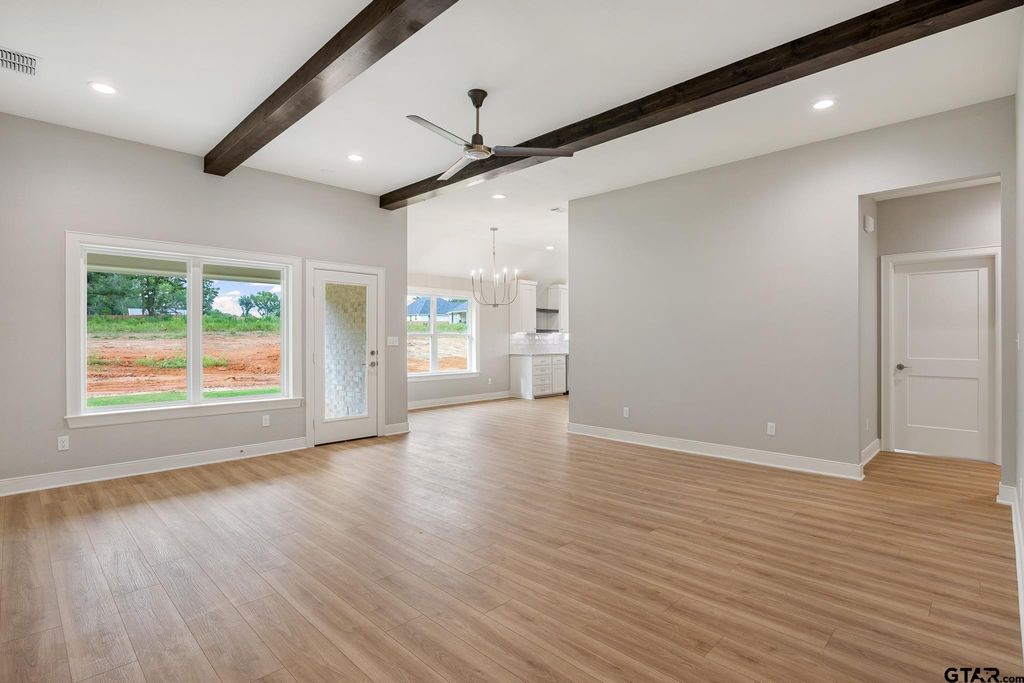 15029 C R 1198, Flint, TX 75762