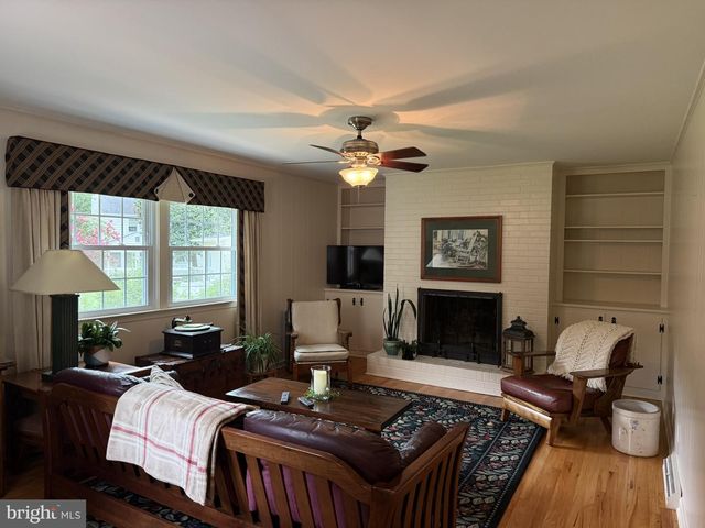 170 CRESCENT DR, Dover, DE 19904