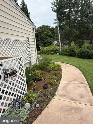 170 CRESCENT DR, Dover, DE 19904