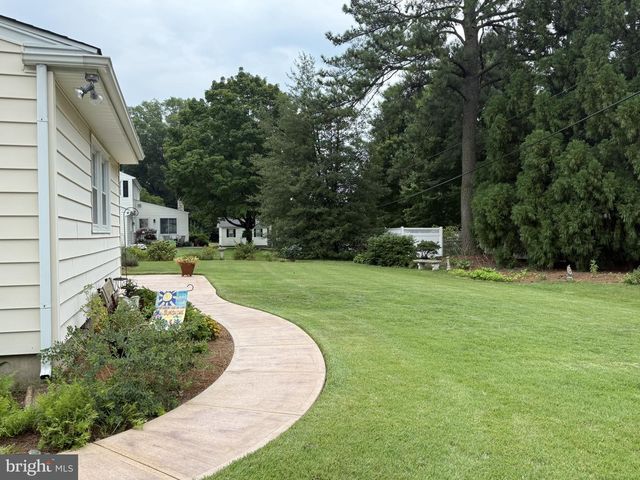170 CRESCENT DR, Dover, DE 19904