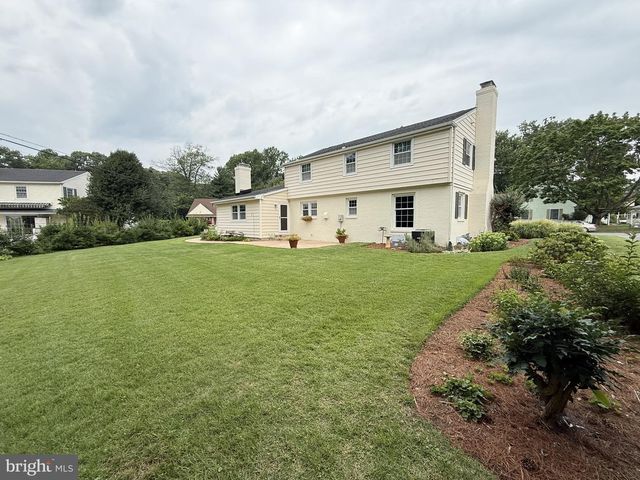 170 CRESCENT DR, Dover, DE 19904