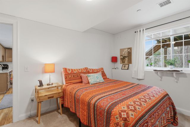 3 Hummingbird Lane, Salem, NH 03079