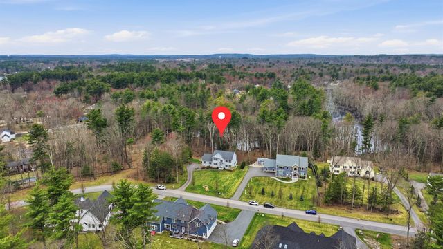 3 Hummingbird Lane, Salem, NH 03079