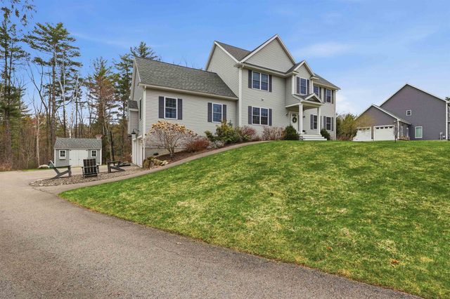 3 Hummingbird Lane, Salem, NH 03079