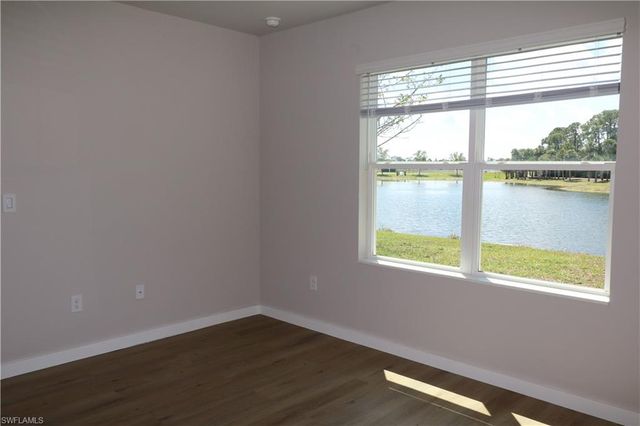8804 Swell Brooks CT, North Fort Myers, FL 33917