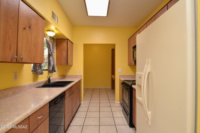 3352 E Popinac Loop, Tucson, AZ 85716