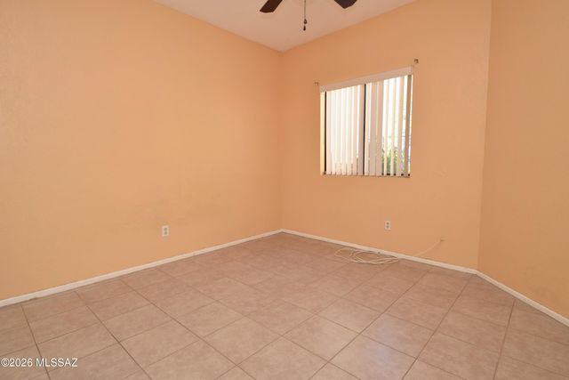 3352 E Popinac Loop, Tucson, AZ 85716