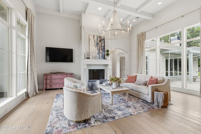 109 Turtledove Trail, Lafayette, LA 70508