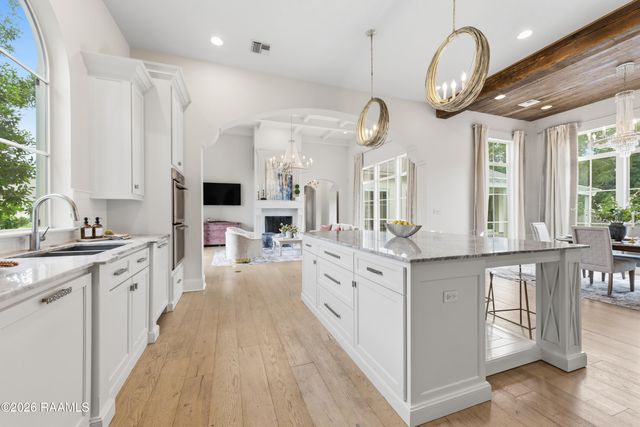 109 Turtledove Trail, Lafayette, LA 70508